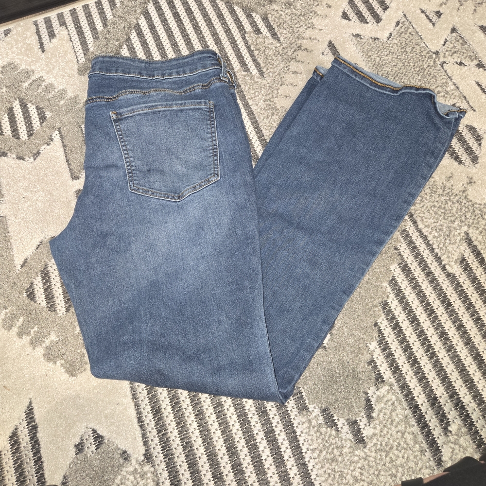 74. SO Jeans Boot Cut